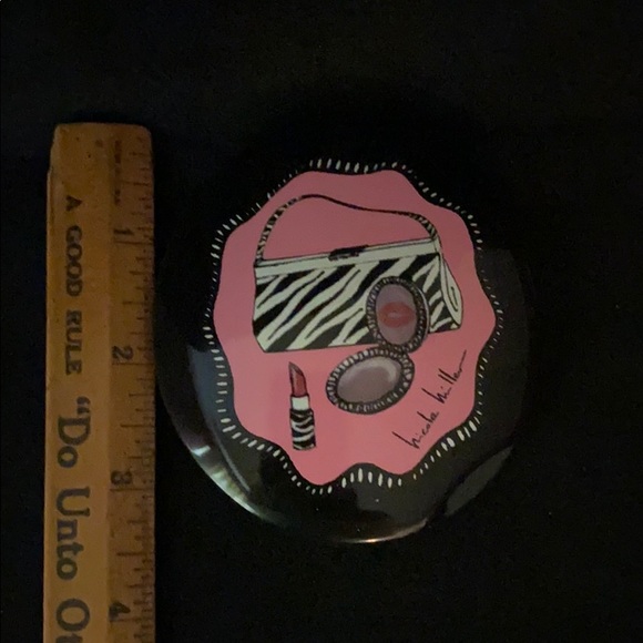 Nicole Miller Birth Control Pill Case - Picture 1 of 3